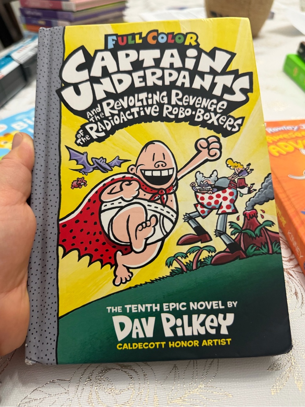 Captain Underpants Book 10 Revolting Revenge Radioactive Robo-Boxers Full Color